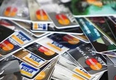 Kredi kartları ve banka kartlarından kart aidatı ve hesap işletim ücreti kaldırılsın teklifi