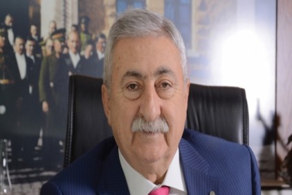 Krediler ile ÖTV ve KDV indirimleri devam etmeli