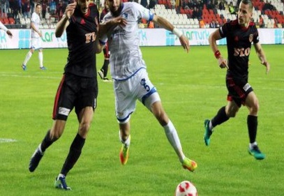 Kritik Gazişehir- B.B Erzurumspor maçı öncesi dostluk mesajları 