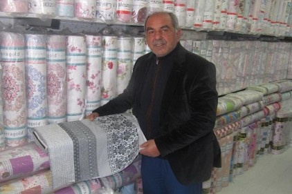 Kriz nedeniyle toptancılar perakende satışa başladı