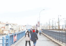 Kuaförler açık, güzellik salonları kapalı