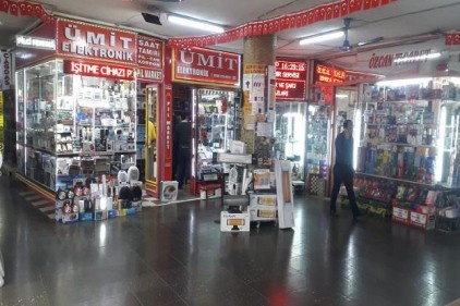 Küçük esnaf, ayakta kalma mücadelesi veriyor