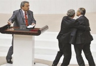 Küfürbaz vekil hakkında işleme gerek görülmedi