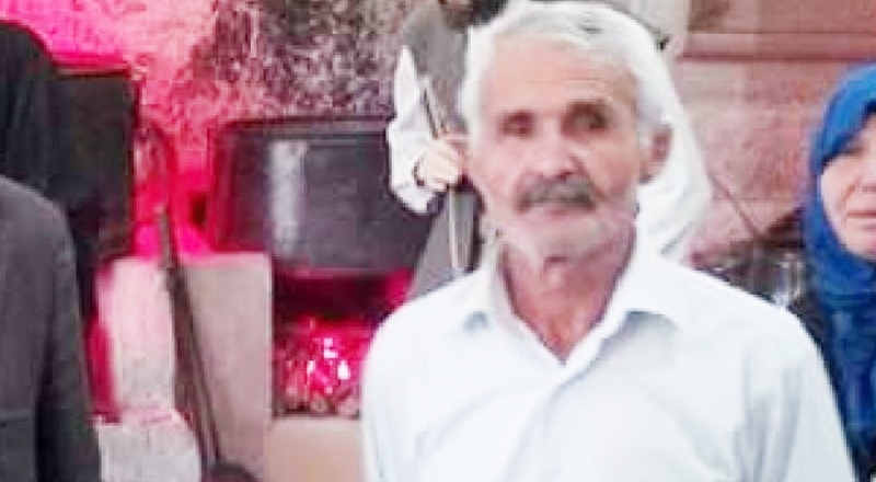 Kullandığı traktörün altında kalarak can verdi