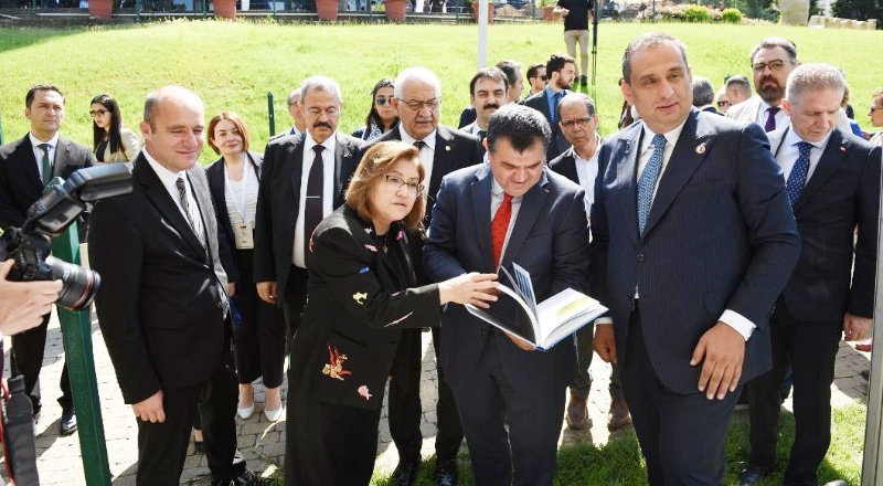 Kültür, bizi biz yapan en değerli hazinedir