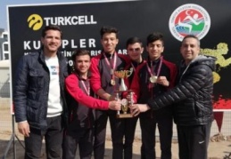 "Kulüplerarası Kros Ligi” yarışmalarında Türkiye şampiyonu oldu