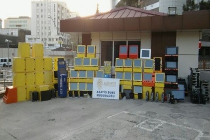 Kumar baskını: 2 gözaltı 