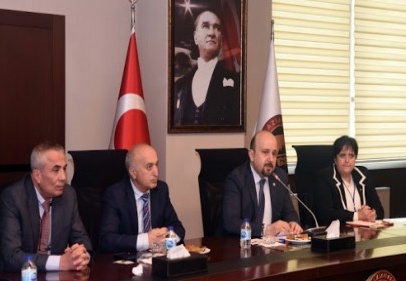 Kümelenme çalışmalarına ve eğitim konusuna büyük önem veriyoruz