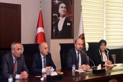 Kümelenme çalışmalarına ve eğitim konusuna büyük önem veriyoruz