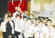 Kupa sahibini buldu