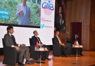 Kur riski, ülke ekonomisini krize sürükleyebilecek bir problem 