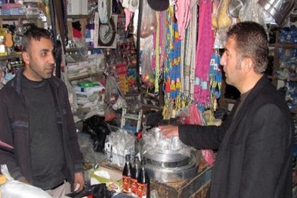 Kuraklık çiftçilerle beraber esnafı da mağdur etti