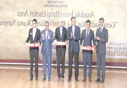 Kuran okuma yarışmasında Emre Kısa şampiyon oldu