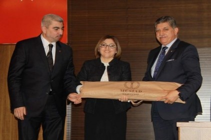 Küresel ekonomiye yön veren 10 bineyakın kişi Türkiye&#8217;ye gelecek