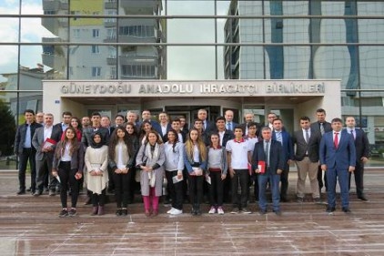 Küresel krize rağmen bölge ihracatı giderek arttı