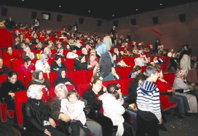 Kuriyerler sinema günleri keyfi yaşadı