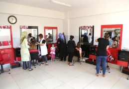 Kurslar, kadınlardan yoğun talep görüyor