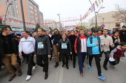 Kurtuluş Koşusuna 55 ilden 54 bin 241 kişi katıldı