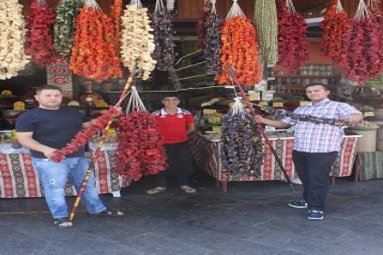 Kuruluklar tezgahlatdaki yerini aldı