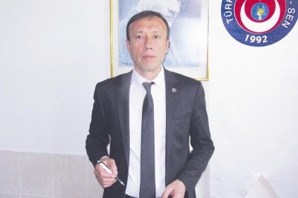 Kurum müdürleri, sendika temsilcisi gibi davranıyor
