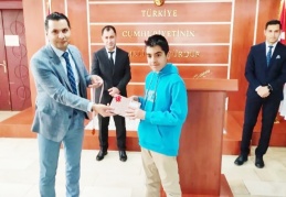 Kütüphaneler, çocukların kaliteli ve üretken zaman geçirecekleri yerler