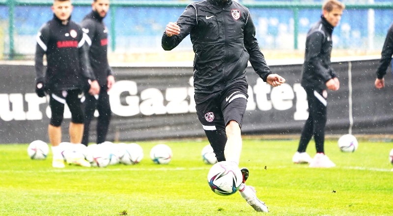 Kuzey kale arkası seyircilerin kartları bloke edilecek