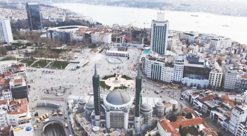 Le Monde’dan Türkiye yorumu: Bu rejim ülke için felaket sayılıyor