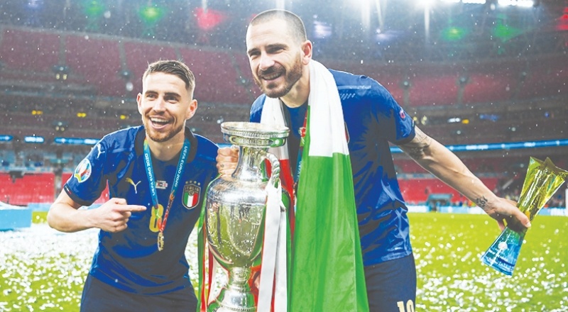 Leonardo Bonucci, final maçında hem Avrupa Şampiyonası hem de İtalya futbol tarihine geçti