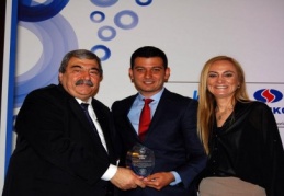 Liderin sabırlı olması, panik yapmaması empati kurması ve hayal etmesi gerekir 
