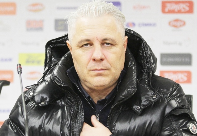 Ligin en çok kart gören hocası