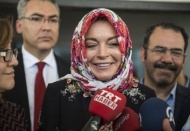 Lindsay Lohan mülteciler için geldi…