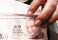 "Liranın çöküşü Suriye'nin kuzeyinde sefaleti artırdı"