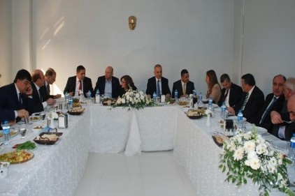 Lisanslı depoculuk ve ürün ihtisas borsası üzerinde duruldu