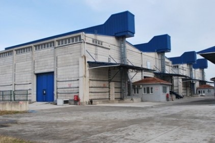 Lisanslı depolarda sergilenen ürürnlere yüzde 50 kira desteği verilecek