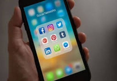 Lise öğrencilerine sosyal medya uyarısı