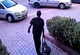 Lösemi hastası çocuğun solunum cihazını çaldılar 