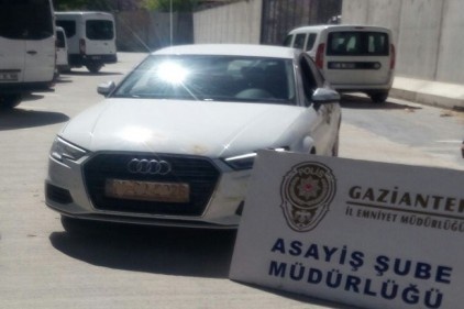 Lüks araç çalan 4 kişilik çete çökertildi