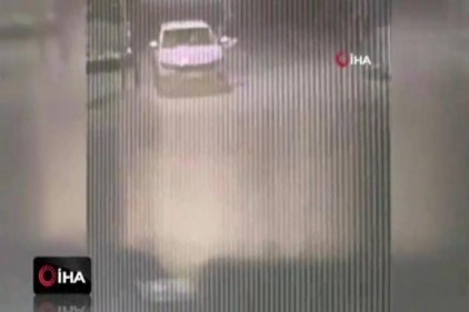 Lüks aracın 55 bin lira değerindeki iki farını çaldılar