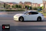 Lüks araçla drift yaptı diğer araçlara aldırış etmedi