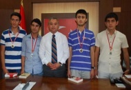 LYS’de dereceye giren öğrenciler ödüllendirildi