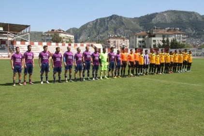 Maçı 2-0 kazanan Gaziantep ekibi mutlu sona ulaştı