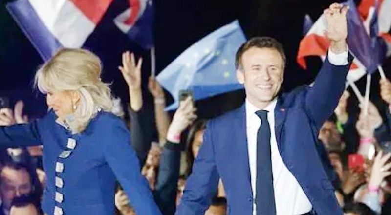 Macron yüzde 58,80'le yeniden başkan, Le Pen yüzde 41,20'de kaldı