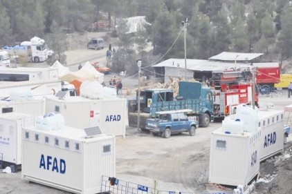 Maden kazasının üzerinden 17 gün geçti işçilere hala ulaşılamadı