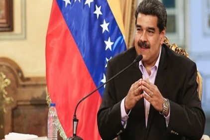 Maduro, kabinenin istifasını istedi