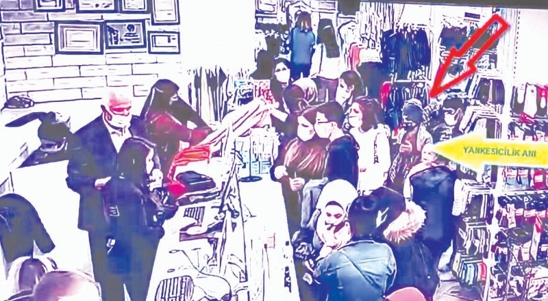Mağazalarda kadınların cüzdanını çalıyorlardı