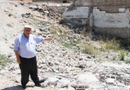 Mahallede cayır cayır madde satıyorlar