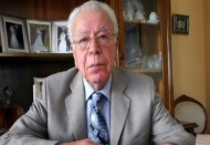 Mahir Kaynak öldü