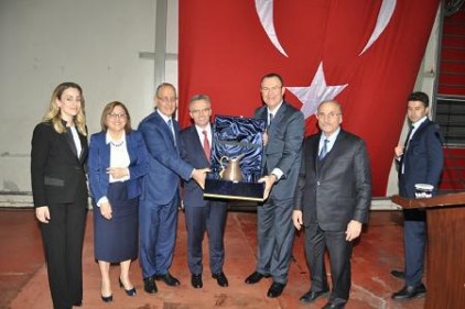 Maliye Bakanı Ağbal Gülsan&#8217;ı ziyaret etti