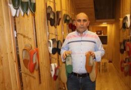 Maliye ve SSK borcundan dolayı 300 esnaf kepenk kapattı