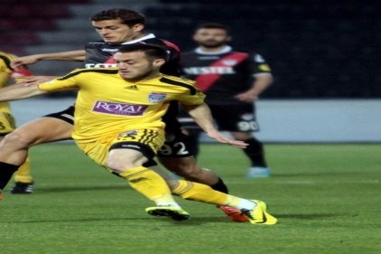 Manisaspor Teknik Direktörü Kemal Özdeş:Rakip takım bize ikinci yarı baskı kurdu